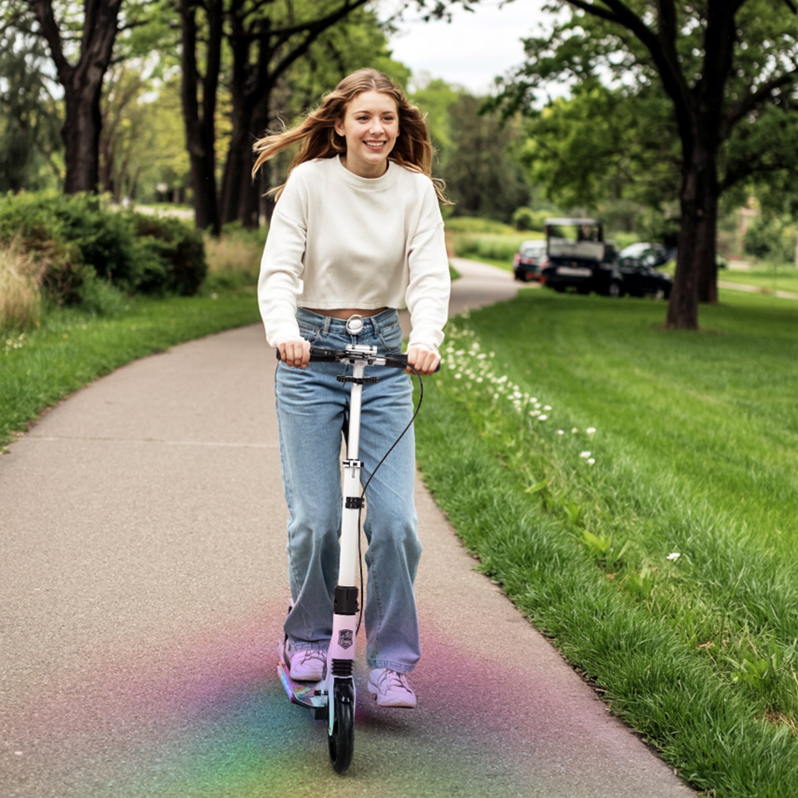 Hyeed Light Up Kick Scooter with Disc Brake White