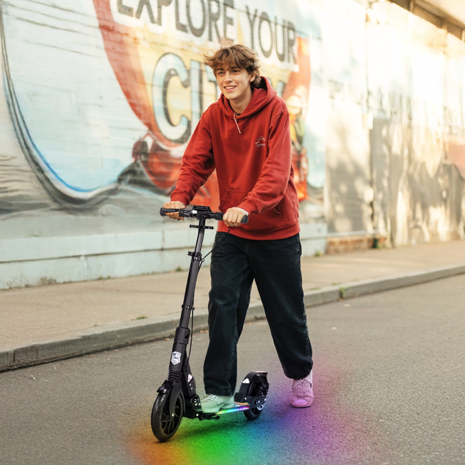 Hyeed Light Up Kick Scooter with Disc Brake Black