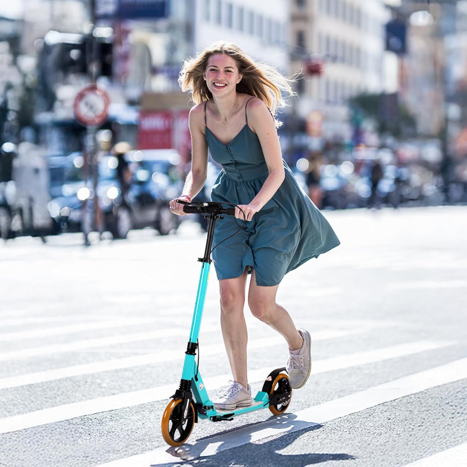 Hyeed Kick Scooter with Disc Brakes Lake Bule